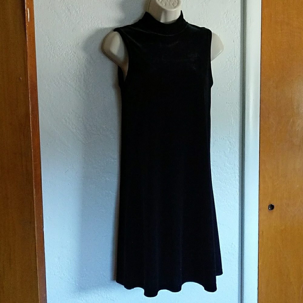 Cassini Black Dress